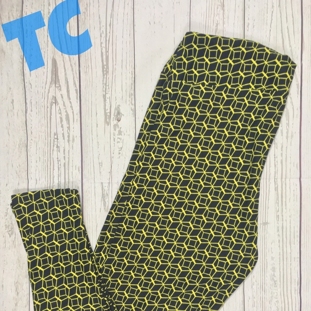 LuLaRoe Tall and Curvy Leggings!